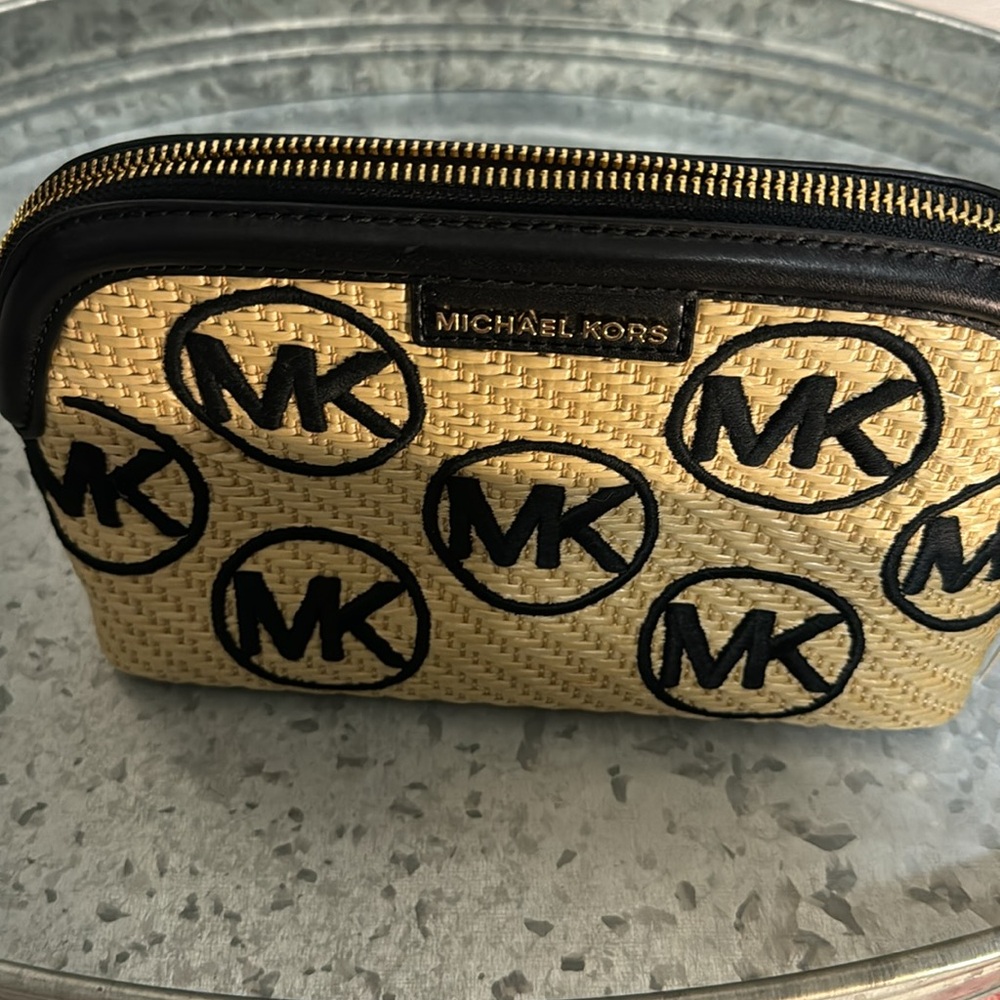 NTW Mk travel makeup bag. Tan and black
